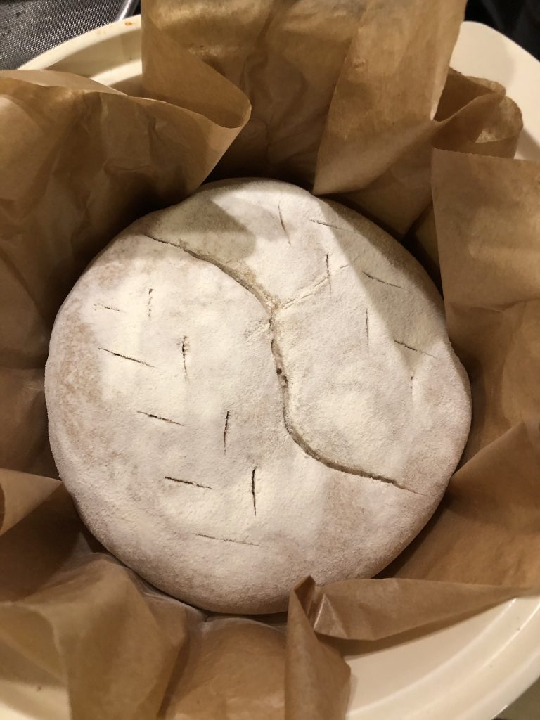 kovászos kenyér sütésre készen